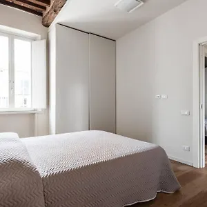 Centro Vicolo San Pierino 8 Appartamento